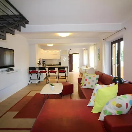 In Mit Balkon, In Strandnaehe Apartment Porec