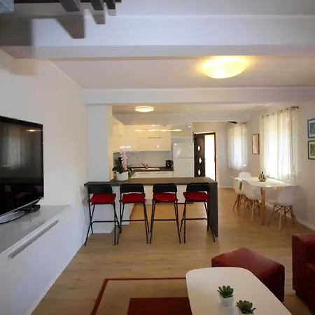 In Mit Balkon, In Strandnaehe Apartment *