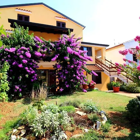 In Mit Balkon, In Strandnaehe Porec