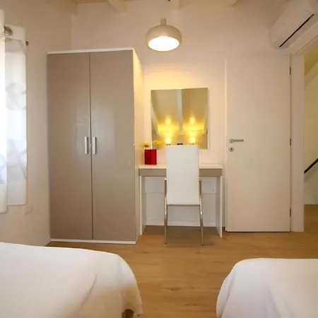 Apartment In Mit Balkon, In Strandnaehe *